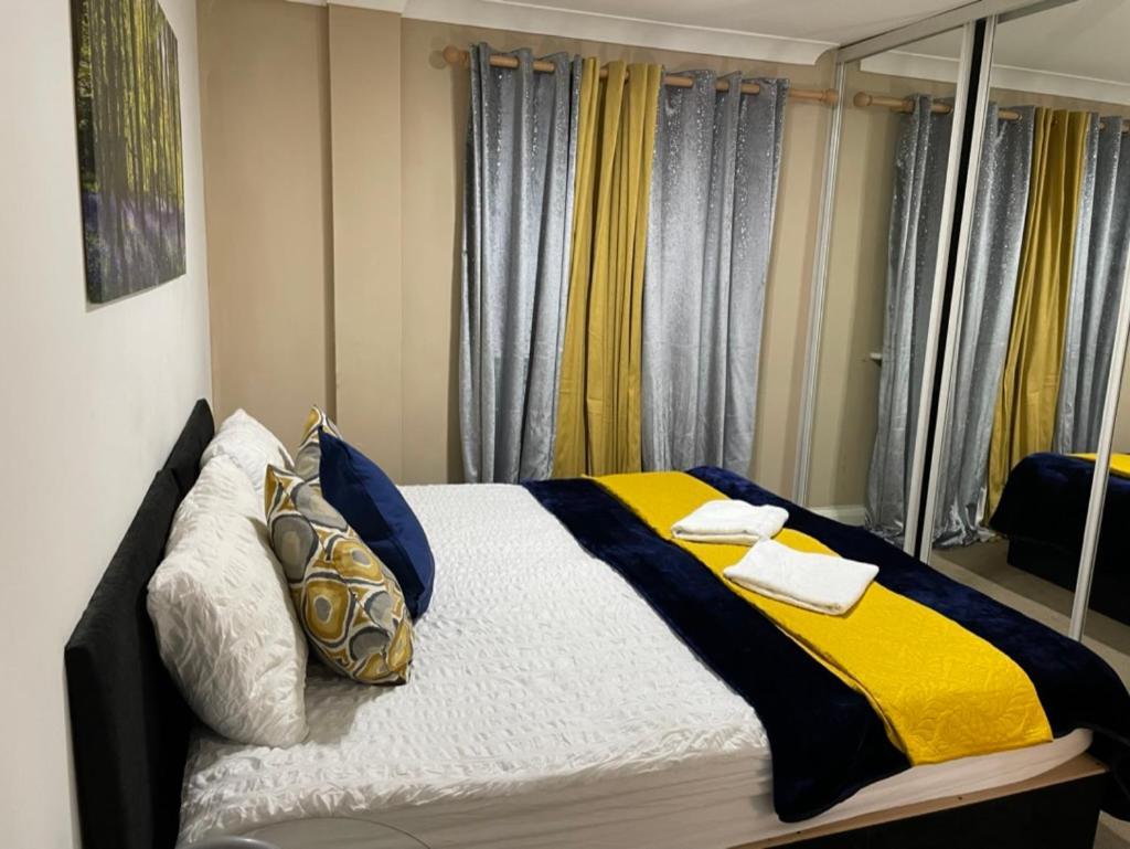 2 Bedrooms Modern Central London Apartment, Full Kitchen, 5 Minutes Tube Station Exterior photo