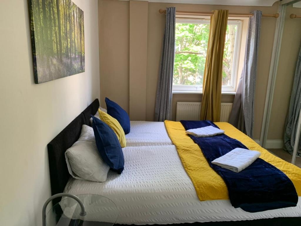 2 Bedrooms Modern Central London Apartment, Full Kitchen, 5 Minutes Tube Station Exterior photo