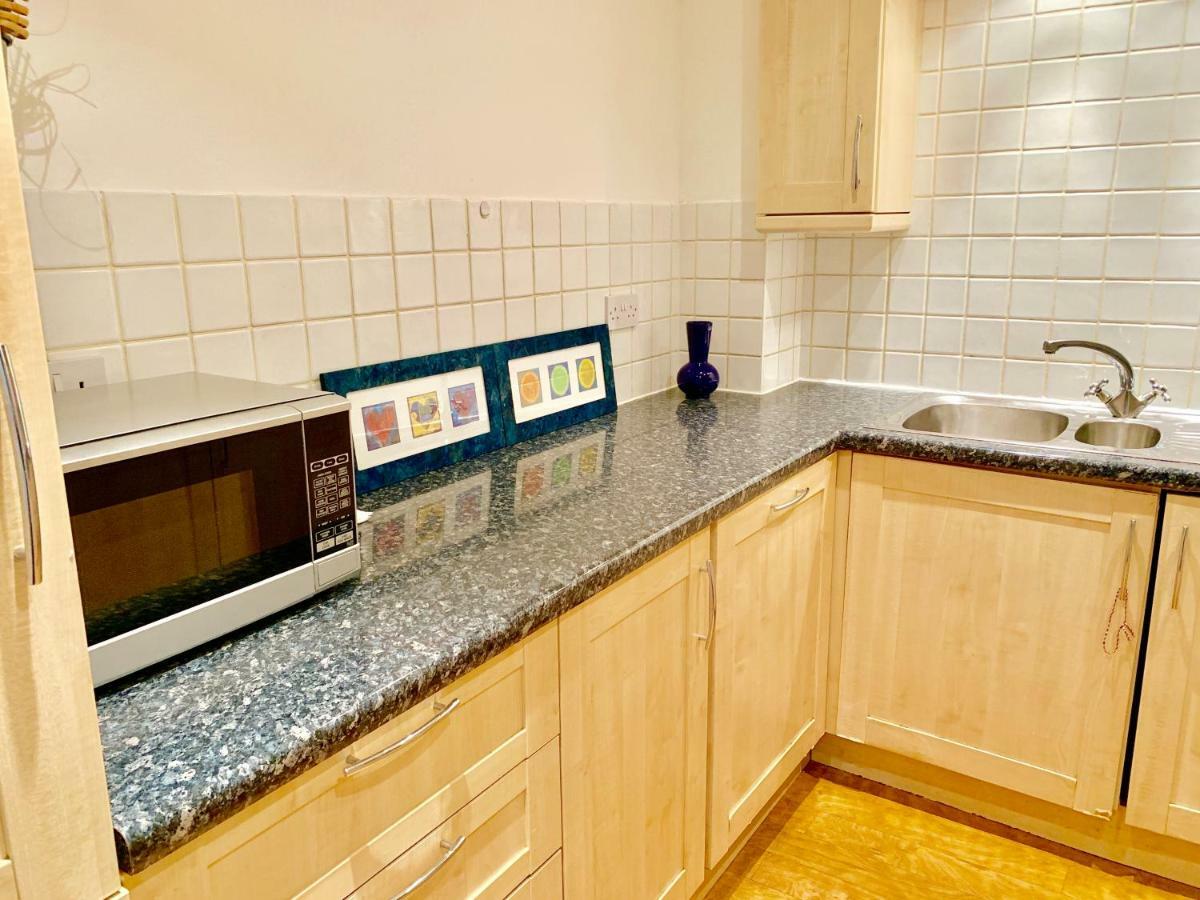 2 Bedrooms Modern Central London Apartment, Full Kitchen, 5 Minutes Tube Station Exterior photo